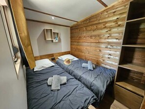 3 bedrooms, WiFi