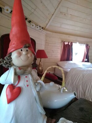 4 makuuhuonetta, Wi-Fi