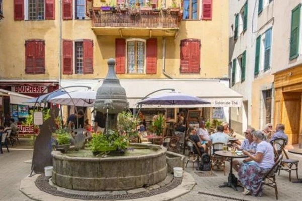 Restauration extérieure