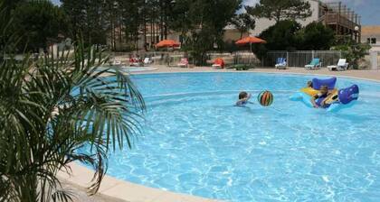 Appartement 3 étoiles - Piscine - ccbbcgf