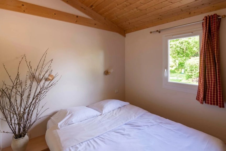 Zecamping 3 éToiles Piscine Chauffée Sauna Hammam Locatif Tv 35m2 - Département Doubs