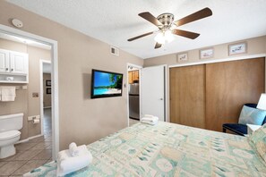 1 bedroom, free WiFi, bed sheets
