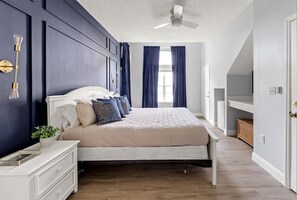 4 chambres, fer et planche à repasser, Wi-Fi gratuit, draps fournis
