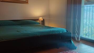 7 Schlafzimmer, WLAN, Bettwäsche