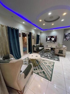 Interior - Zayed Vibes (Al Sheikh Zayed)