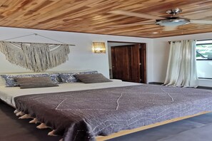 1 室のベッドルーム、WiFi、ベッドシーツ