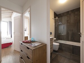 Apartemen | Kamar mandi