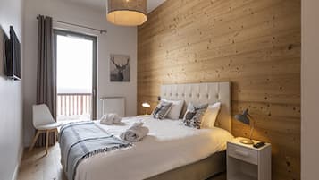 Apartment | 3 bedrooms, bed sheets