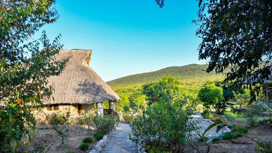 Explore Sand River Lodge