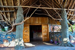 Quầy tiếp tân