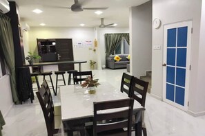 Dining - Angies Cottage @ Taman Sentosa, Johor Bahru, 16-30 pax (Johor Bahru)
