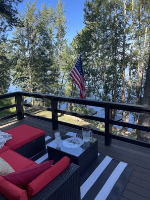 Property grounds - Breathtaking Lake Views | Private Dock, Fire Pit & Chef’s Kitchen (Hauser)