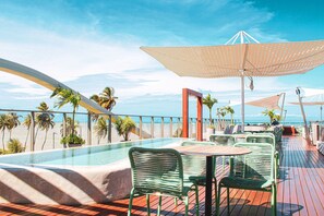 Departamento de lujo | Restaurante al aire libre