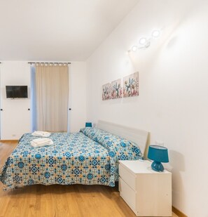 1 bedroom, iron/ironing board, WiFi, bed sheets - AP4 apartment in the heart of Milan (Milano)