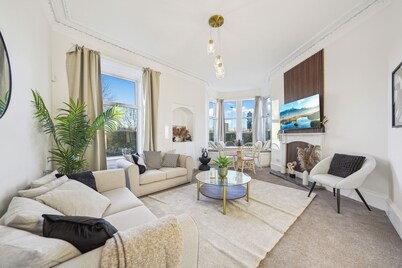 Large Terrace Home with Parking