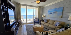 Smart TV, DVD player, table football, ping pong