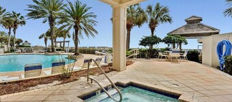 Beach Club Bristol 808 3/3 Luxury Condo- Direct Gulf Views-WIFI Sleeps 9