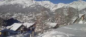 2nd floor, balcony, ski locker, 90m², Valfréjus