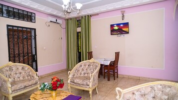 Deluxe Suite, Balcony | In-room safe, desk, laptop workspace, soundproofing