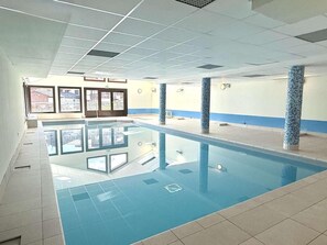 Indoor pool - 2nd floor, view mountain, balcony, ski locker, 37m², Flumet (Flumet)