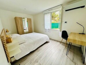 1 bedroom, WiFi - Apartment 2 rooms with garden in La Rochelle (La Rochelle)