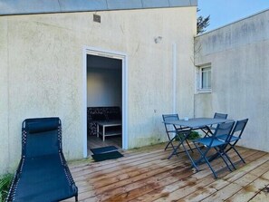 Outdoor dining - Apartment 2 rooms with garden in La Rochelle (La Rochelle)