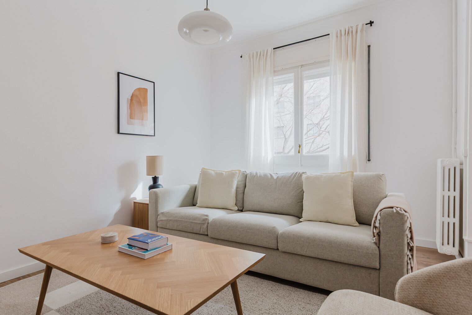 TV, lareira, aparelho de som