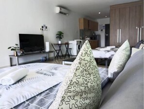 1 多间卧室、WiFi、床单
