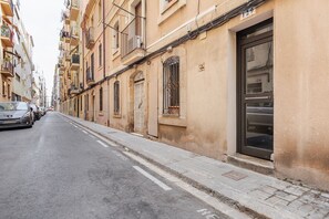 Exterior - Blueground | La Barceloneta, AC & w/d, nr beach (Barcelona)