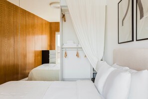 1 habitación, tabla de planchar con plancha, wifi y ropa de cama 