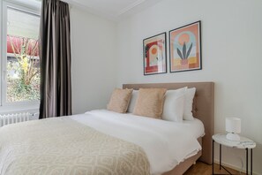 1 bedroom, iron/ironing board, WiFi, bed sheets - Blueground | Wollishofen, balcony & w/d, nr park (Zurich)