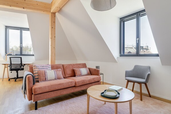 Télévision, chaîne hi-fi