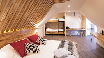 1 chambre, décoration personnalisée, ameublement personnalisé