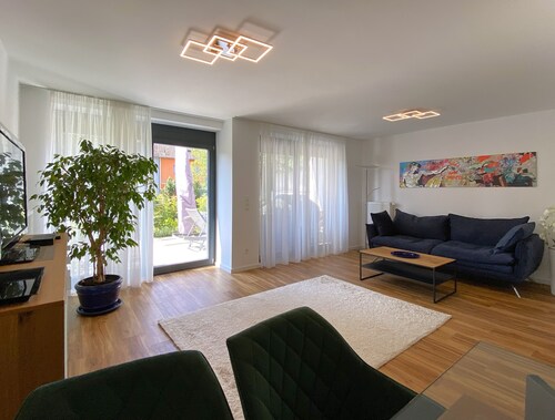 Ferienhaus im Grünen mit Terrasse und Garten für bis zu 4 Personen