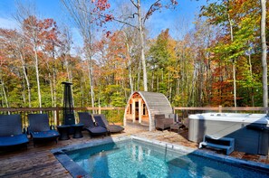 Outdoor pool, a heated pool