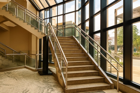 Suite | Interior