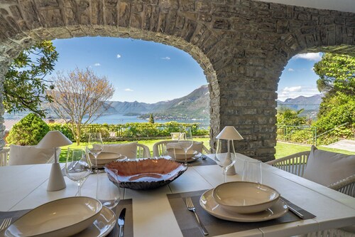 Casa di Lou - Panoramic villa in Perledo