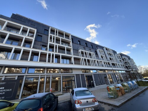 Brand NEW penthouse with rooftop Terrace next to Disneyland Paris