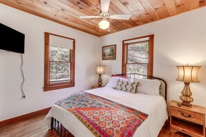 2 間睡房、免費 Wi-Fi、床單