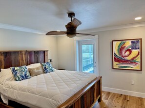 3 habitaciones, escritorio, tabla de planchar con plancha y wifi gratis 
