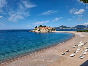 View from property - Beachfront Four bedroom Apartment (Sveti Stefan)