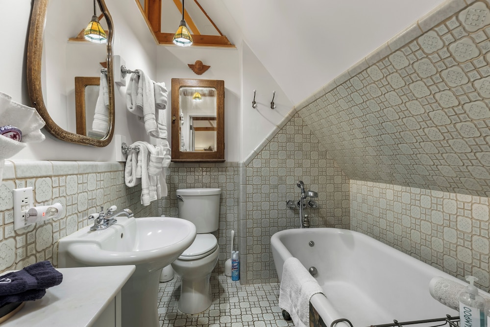 Under the Eaves Inn at Zion National Park by null