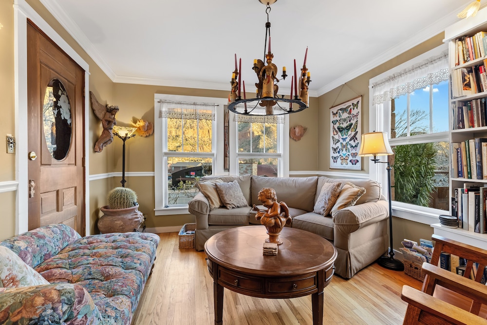 Under the Eaves Inn at Zion National Park by null