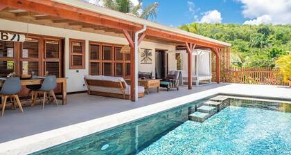 Villa Tanamera avec piscine privée. Parfaite pour un séjour jusqu'à 6 personnes