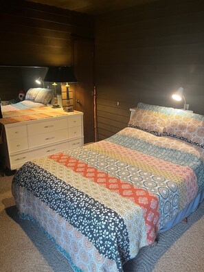 3 Schlafzimmer, Schreibtisch, WLAN, Bettwäsche