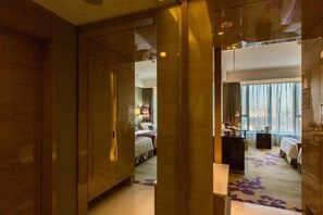 Room - International Trade Hotel (Jincheng)
