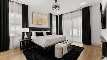 5 bedrooms, desk, iron/ironing board, free WiFi