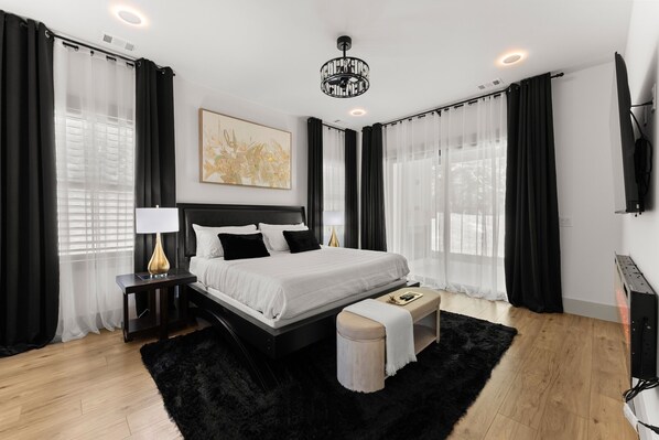 5 soverom, skrivebord, strykejern/-brett og wi-fi (inkludert)