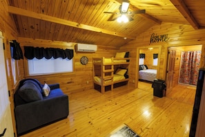 1 Schlafzimmer, WLAN, Bettwäsche, Rollstuhlgeeignet