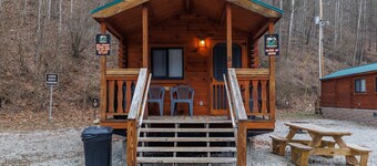 Jacked Up Jeepin' - Ivy Branch Trailhead